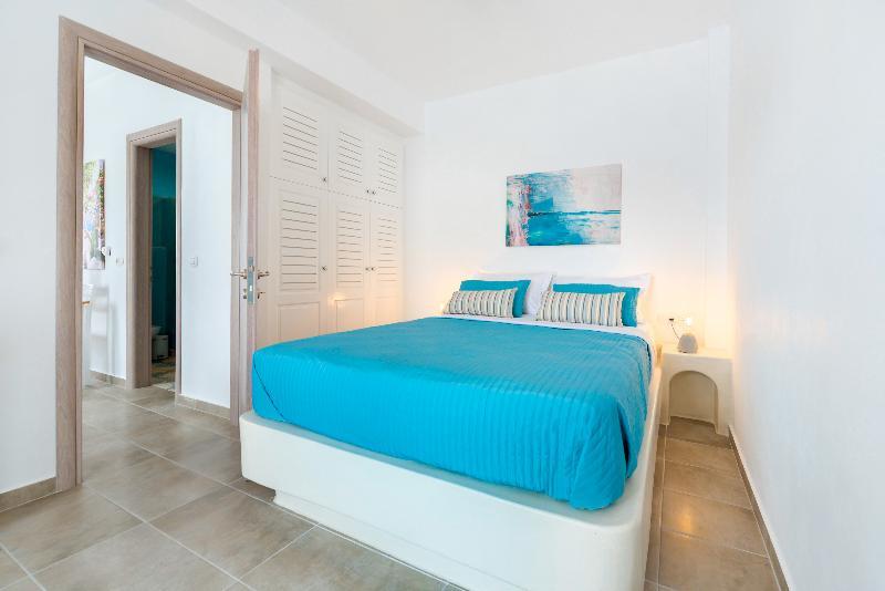 White Harmony Suites Megalohóri Kültér fotó